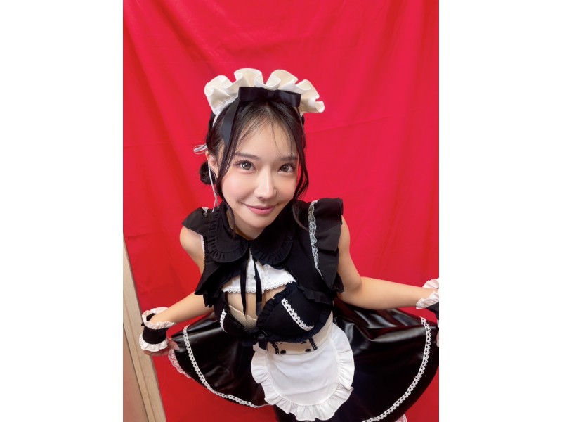 音無鈴ちゃんがDVD即売会イベントで着用したコスプレ（2枚チェキサイン付き） - FANZAオークション