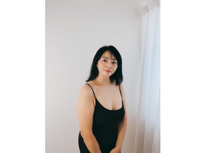 女優・モデル★後藤あづさの「黒キャミスリップ」 - FANZAオークション
