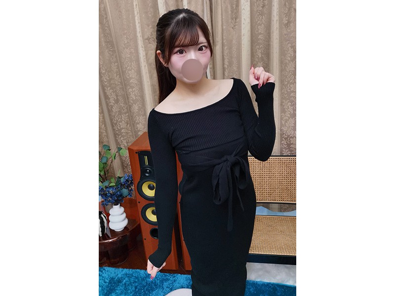 【歯科衛生士の菜摘ちゃん】私物★黒のワンピースと写真