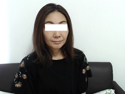 くろちゃん私物のフレアスリーブ半そでトップス