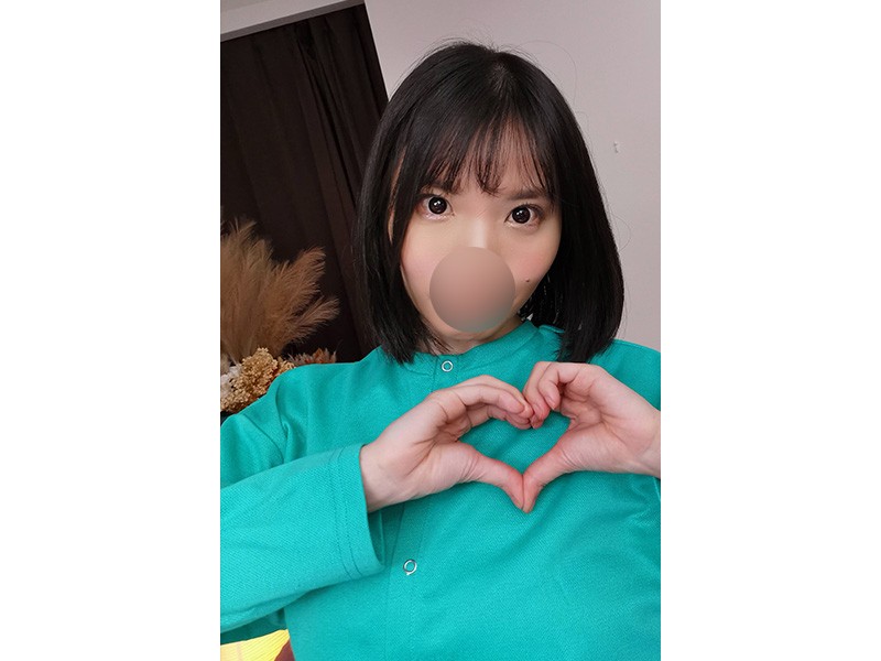 【美巨乳OL乙葉ちゃん】私物◆ナイルブルーのトップスと柄物のスカートと写真◆