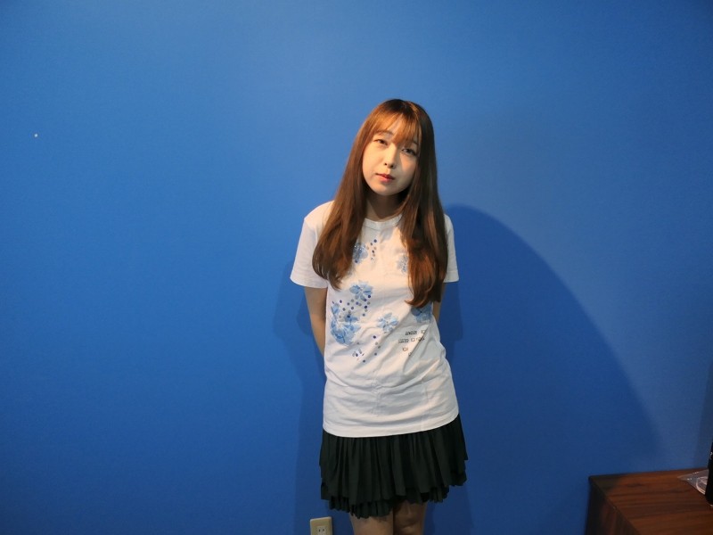 新井いおりちゃんが撮影会で着用したTシャツ&スカート&パンツ