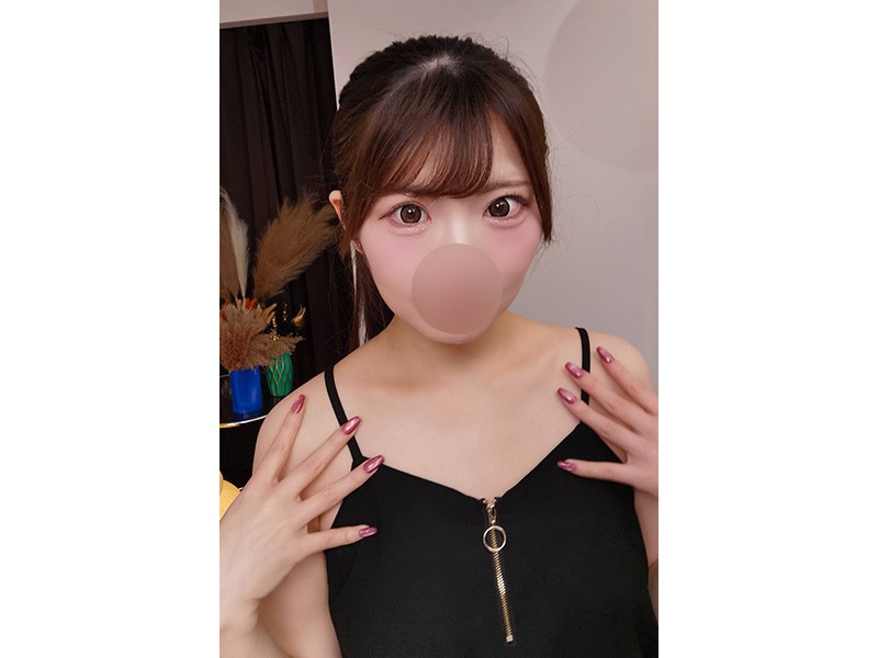 【歯科衛生士の菜摘ちゃん】オナ済み★黒のトップス・黒のTバック(No1)と写真