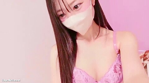 Erotic live chat with cute beautiful girl
