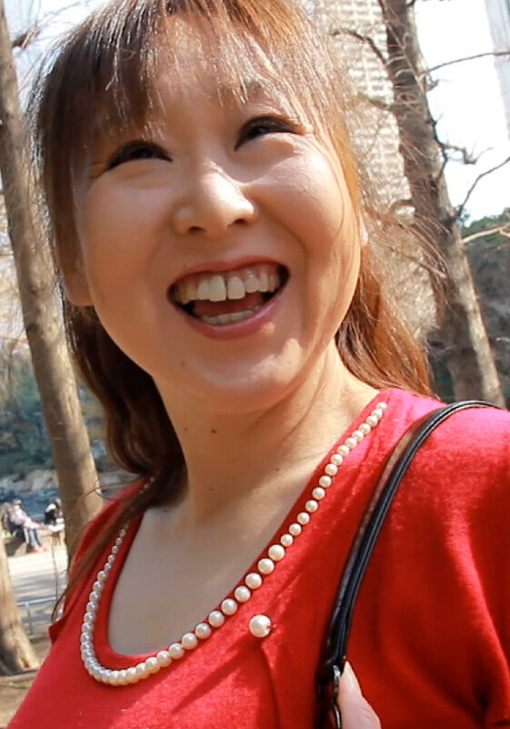 男性の要望は何でもOK！？のぽっちゃり爆乳熟女！根っからのエロエロ気質で超絶感度の中出しSEX！｜エロ動画・アダルトビデオ｜FANZA動画