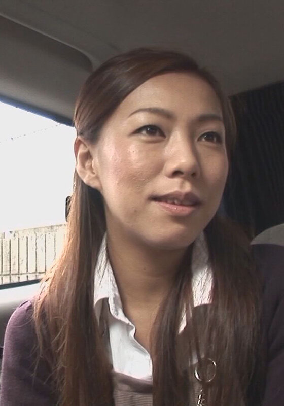 結婚して仕事を辞めたら時間を持て余してしまった美人奥様！話し相手が恋しかったのかホテルに誘ったら即OK！中出しセックスで心もホクホク！