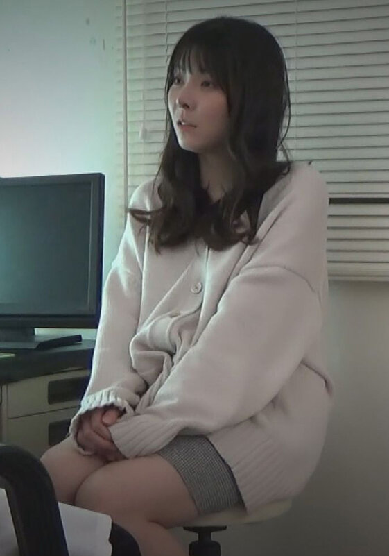 狙われた色白スレンダー患者！桃尻を撫で回しニヤつく悪徳産婦人科医の餌食！